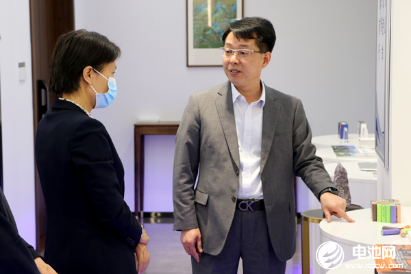 东营市垦利区区委常委/副区长张素霞一行到访海融网山东总部.jpg
