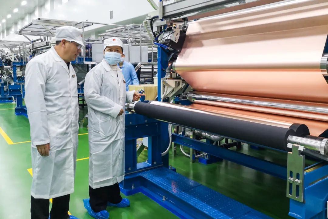 嘉元科技年产1.5万吨高性能铜箔项目试产！海亮股份5万吨高性能锂电铜箔产能将投产.jpg