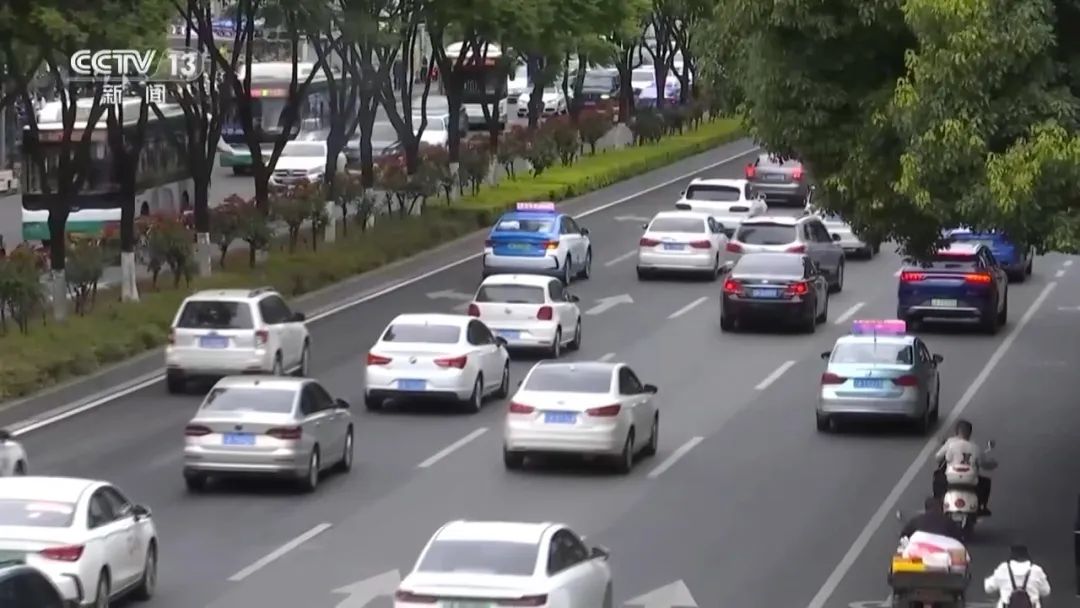 新能源车辆租赁订单同比涨超3倍！“主力军”竟是90后、00后…