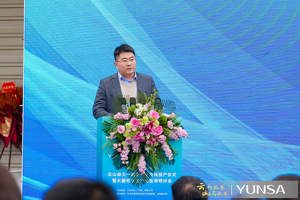 武汉逸飞激光股份有限公司董秘曹卫斌