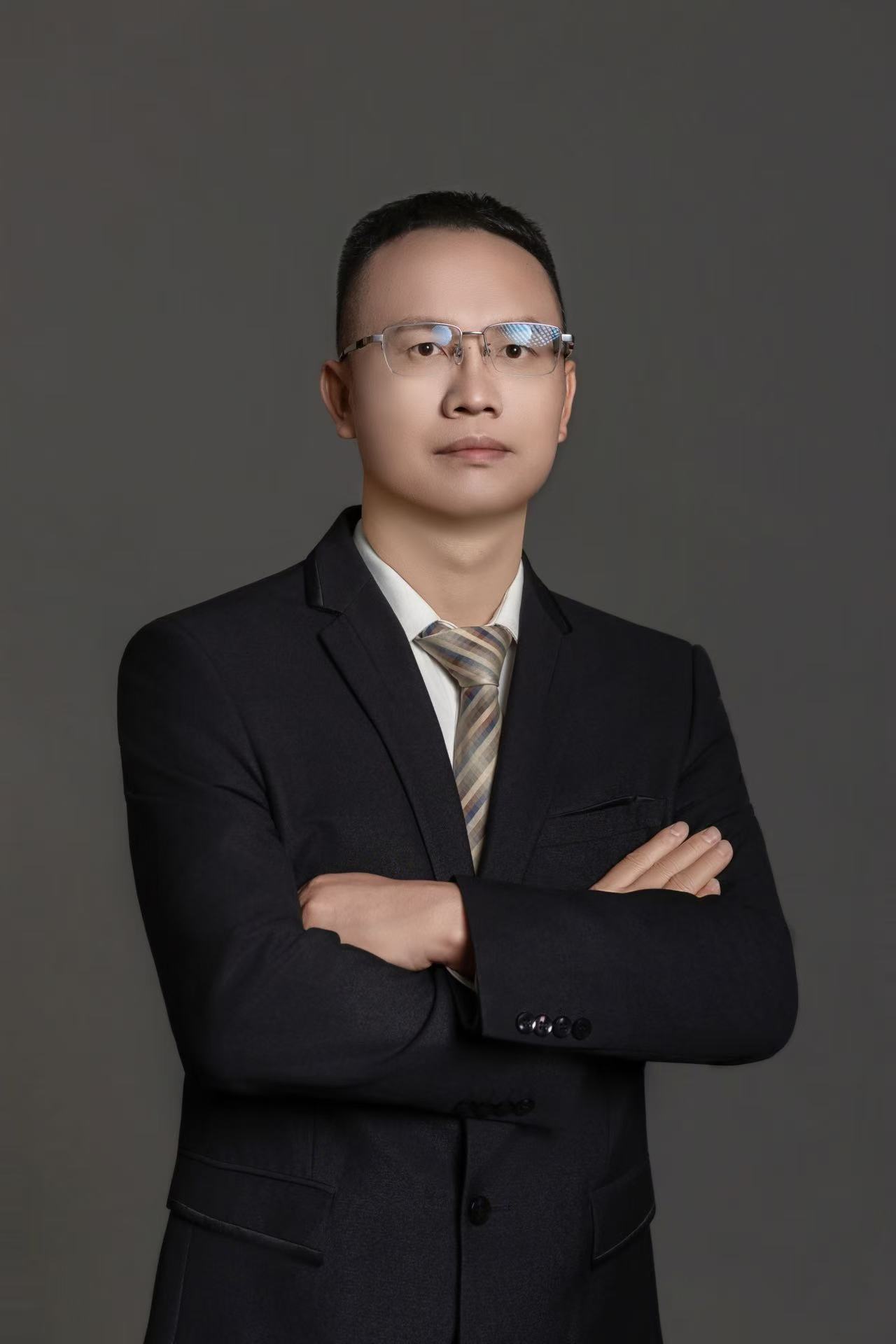 深圳市比克动力电池有限公司固态电池技术总工程师占孝云