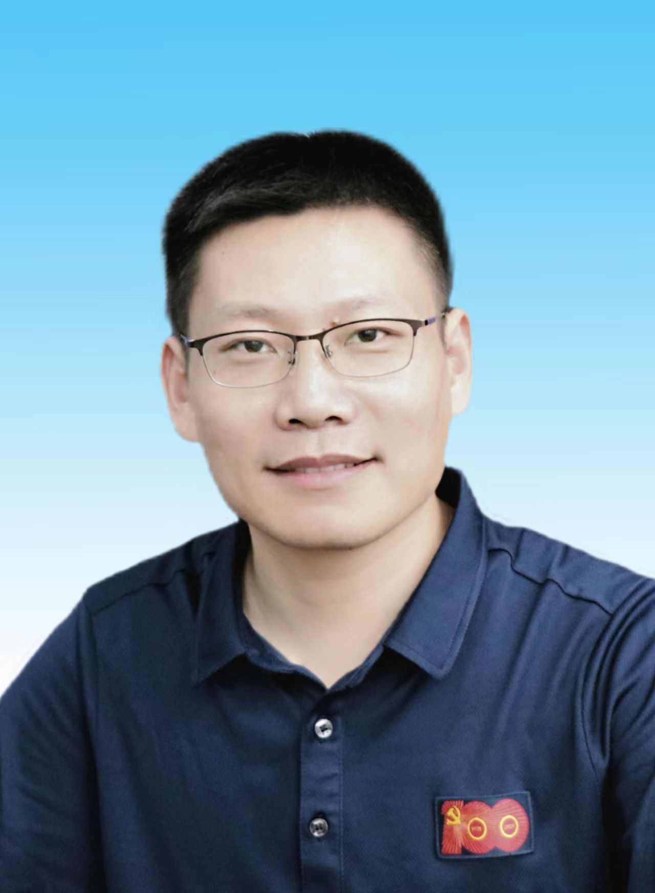 北京大学深圳研究生院/薄膜技术与装备实验/深圳后浪实验室 副教授/负责人/主任 吴忠振 北京大学深圳研究生院/薄膜技术与装备实验/深圳后浪实验室 副教授/负责人/主任 吴忠振