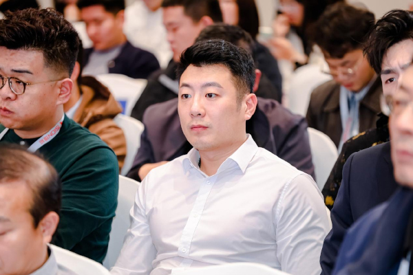 中关村新型电池技术创新联盟第三届一次会员大会顺利召开