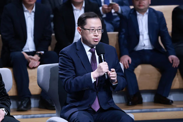 双登股份董事长杨锐