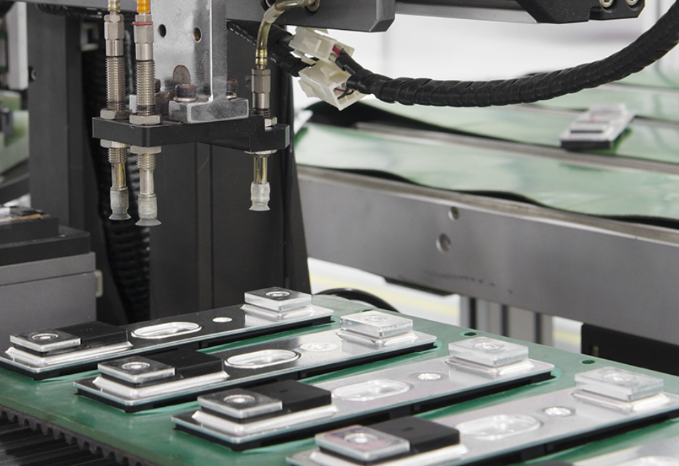 图片来源：震裕科技