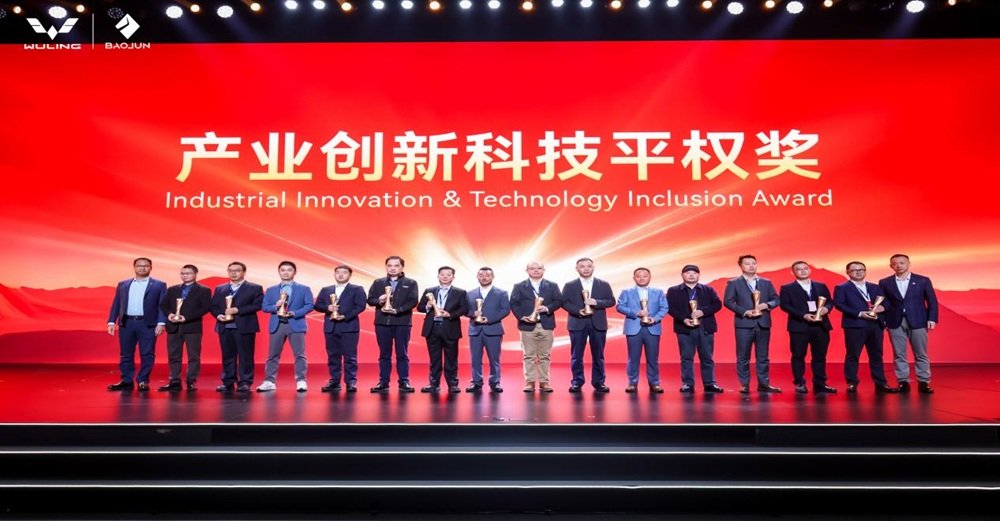 多氟多,大圆柱电池,宁福新能源