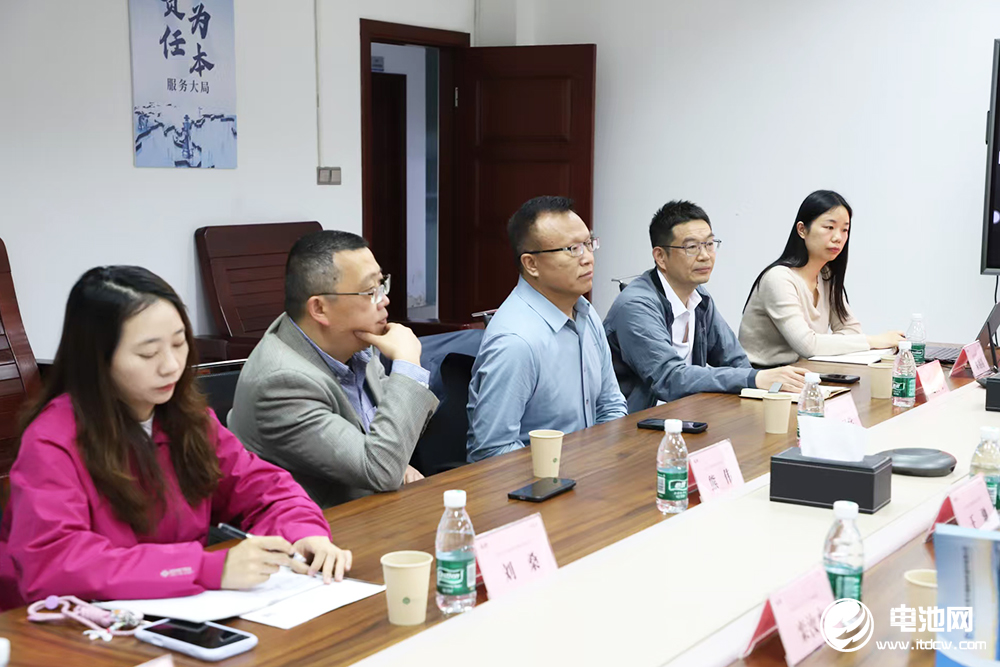 中国电池新能源产业链调研团一行到访百杰瑞