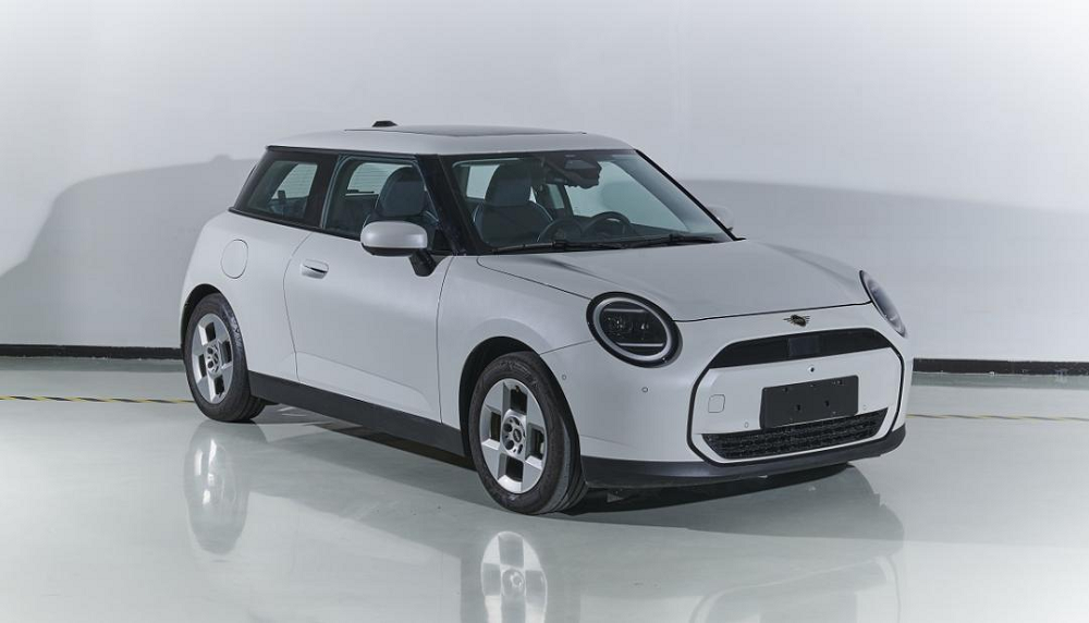 宝马MINI Cooper电动版亮相工信部申报 搭载