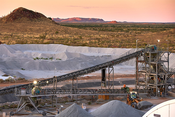 Pilbara锂矿拍卖价跌逾8成 多家锂业上市公