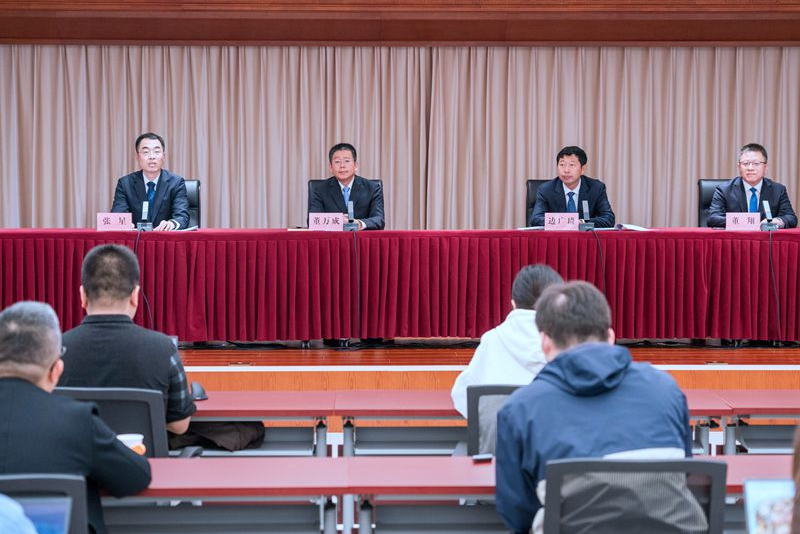 “超级充电宝”给力！我国已建成投运新