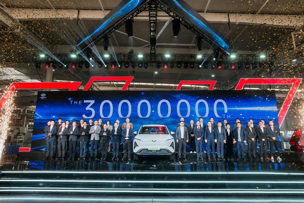 上汽通用五菱第3000万辆整车下线！新能源汽