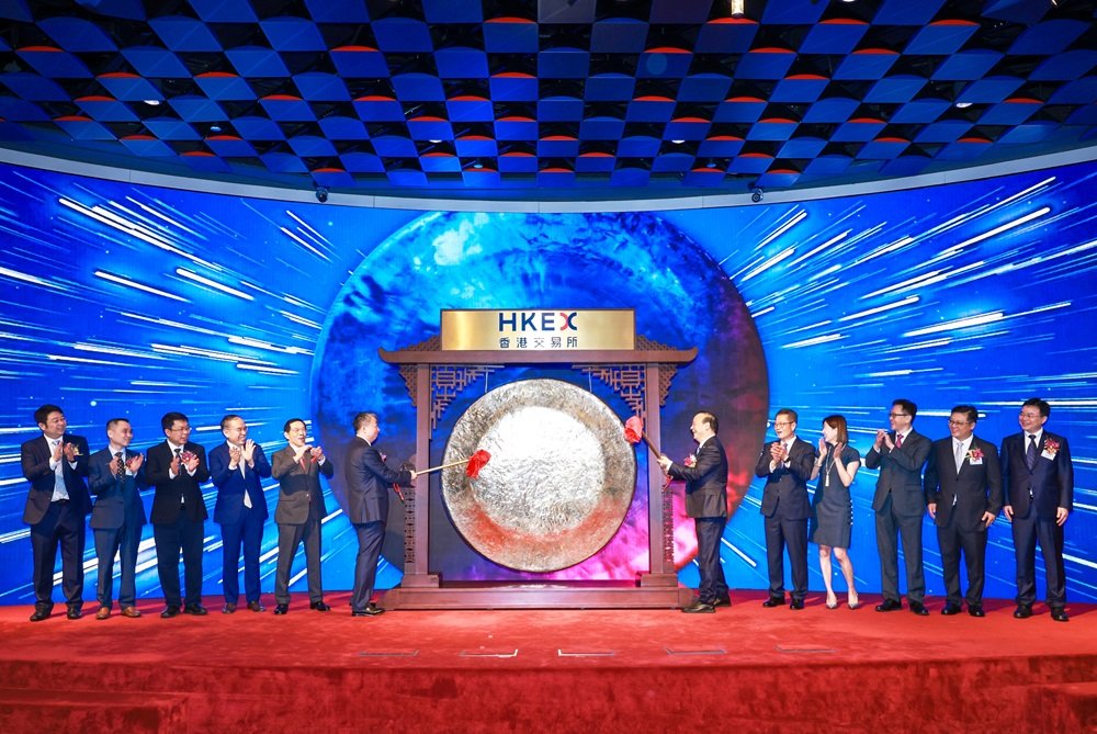 手握3213亿现金仍赴港上市，不差钱的宁德时