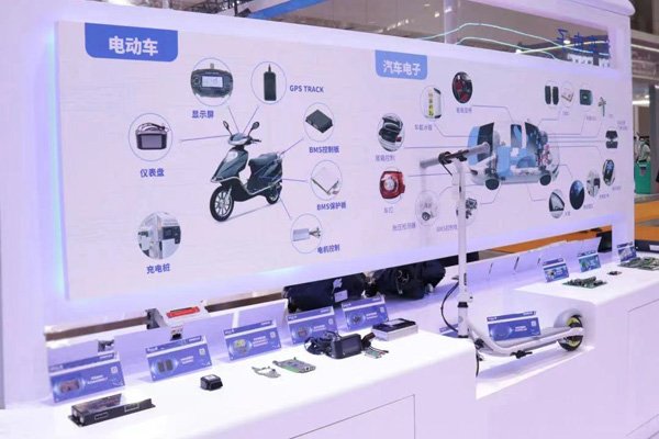 A+H股锂电队再扩容！一负极材料上市公司冲刺