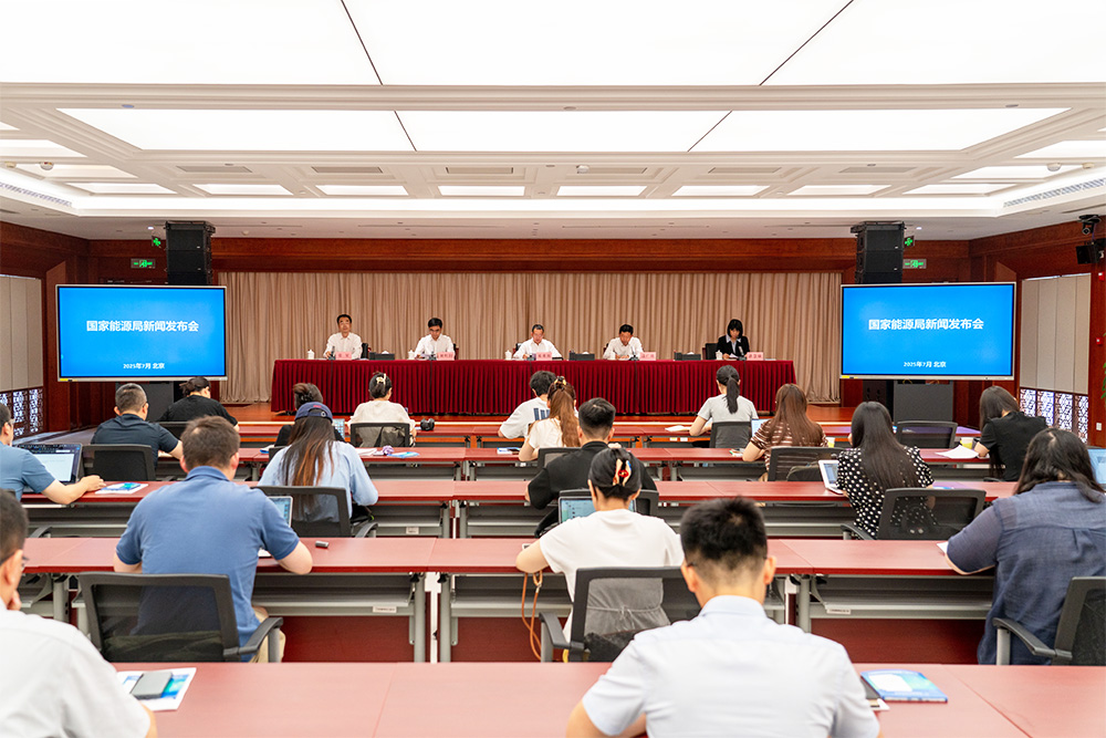新型储能技术路线百花齐放 我国装机规模全