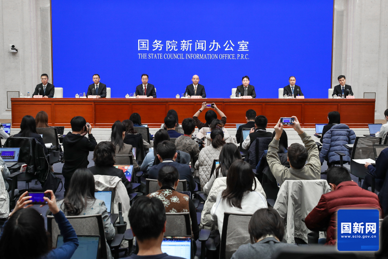 我国消费品品种总量达2.3亿种 人形机器人等