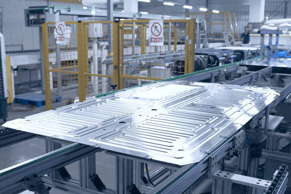 纳百川明日深交所创业板上市 宁德时代为