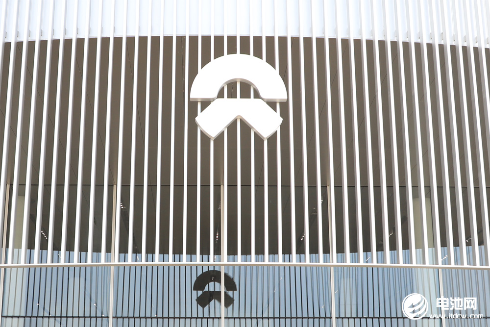 李斌兑现“军令状”！蔚来创立11年首次实现季度