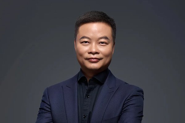 聚焦自动驾驶/人形机器人/飞行汽车 何小鹏建言