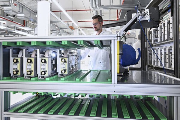 大众汽车去年营业利润89亿欧元 今年拟在华推出