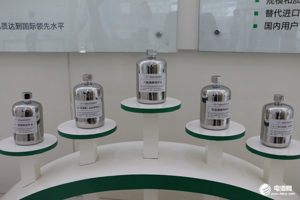 湖北宜昌6万吨六氟磷酸锂项目拿地！甘肃白