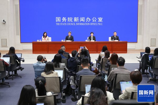 <strong>工信部：碳酸锂、动力型磷酸铁锂等产品价格总</strong>