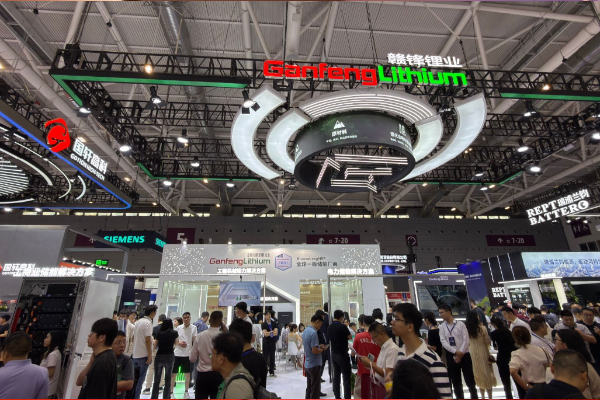 一季度我国碳酸锂进口8.3万吨 同比增长64.6