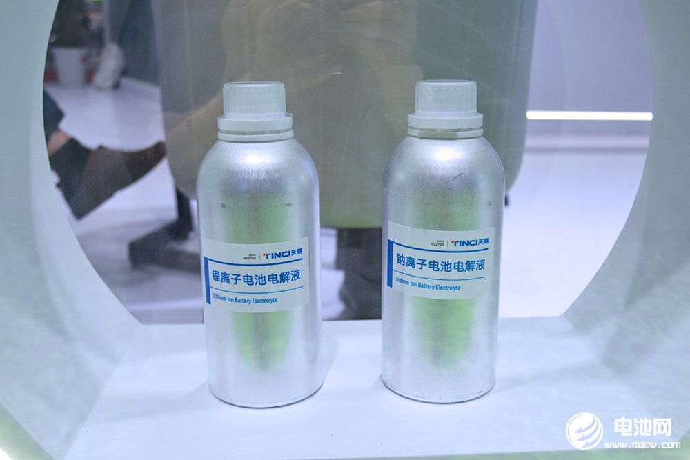 天赐材料将向楚能供应不少于101万吨电解液！