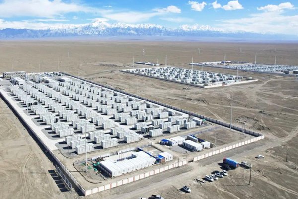 6.2亿元！新疆和田200MW/800MWh储能项目投运