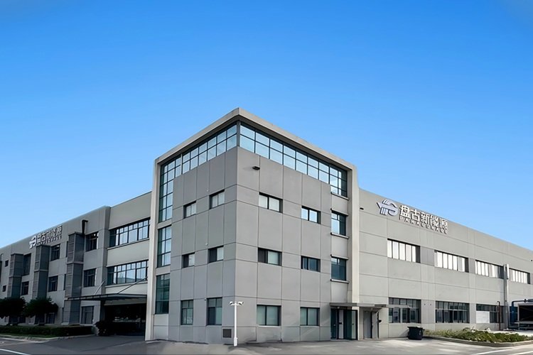 共推储备一体化解决方案 盘古新能源与量坤